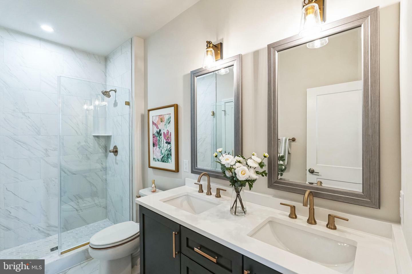 Property Photo: 2 Ivy Lane 95 PA 19055