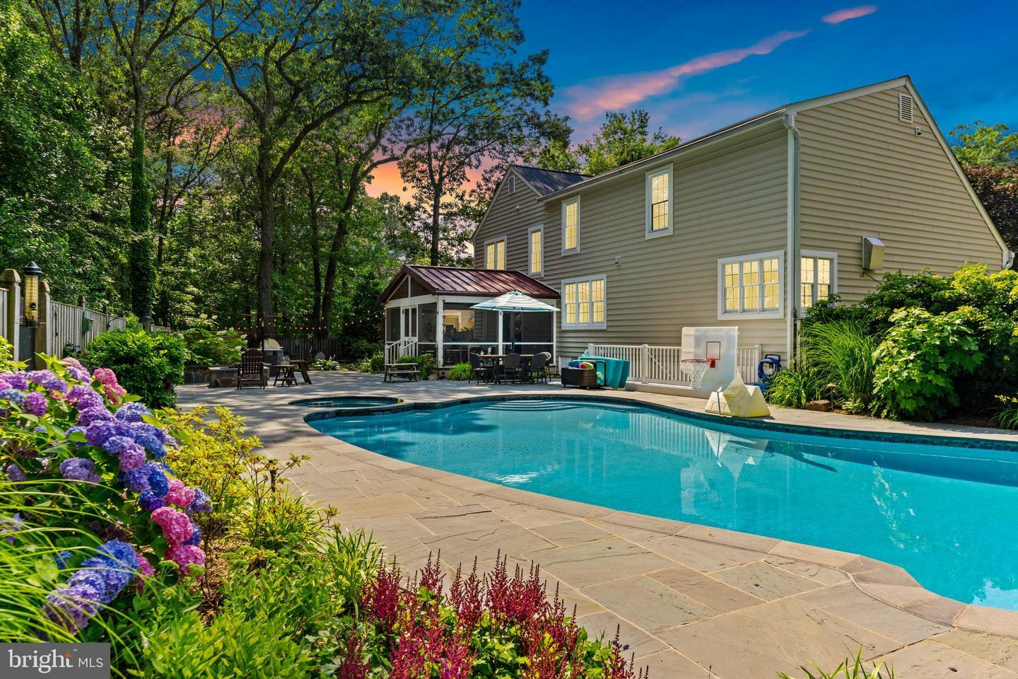 Property Photo: 403 Fawn Haven Court MD 21108