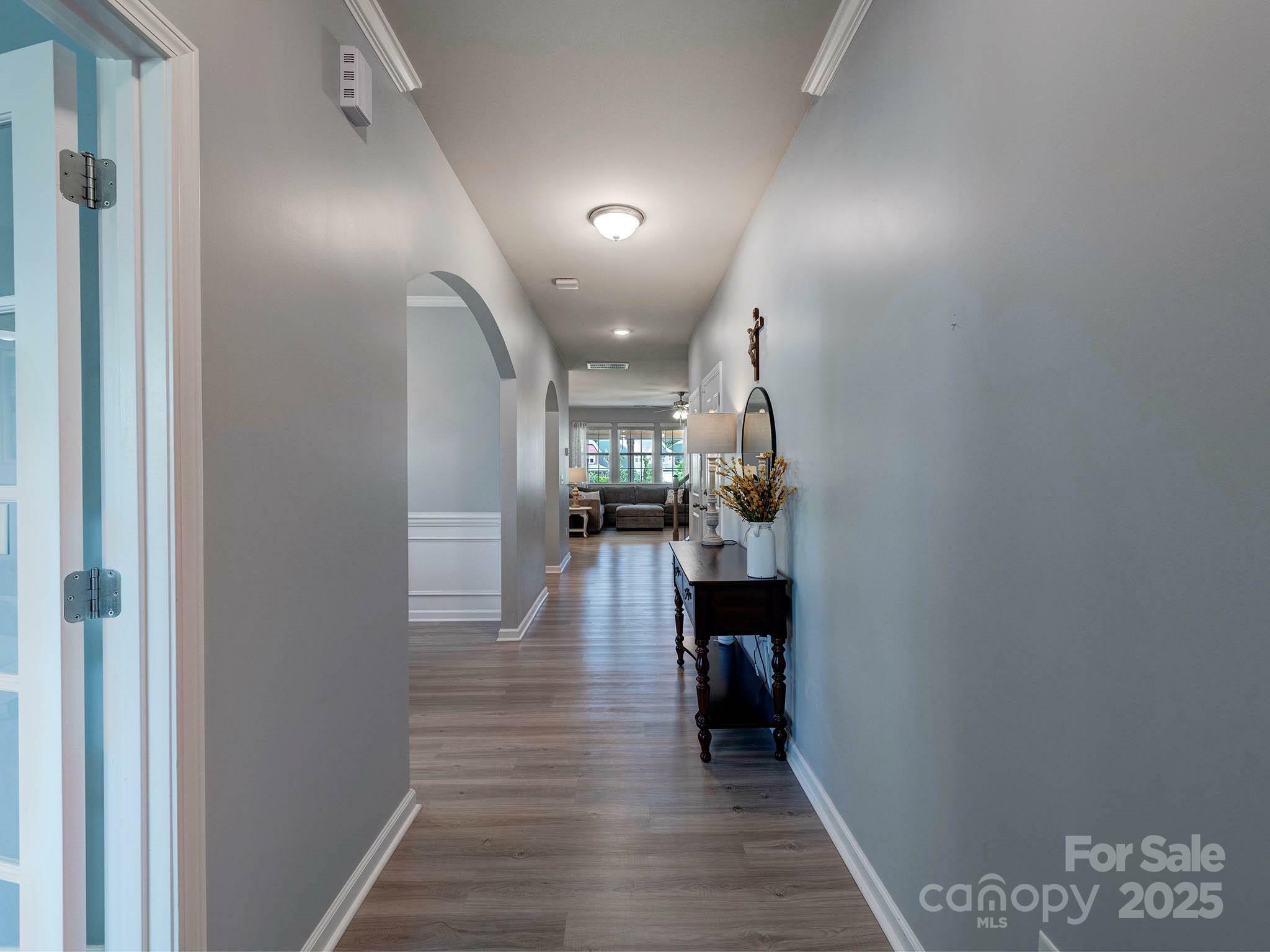 Property Photo: 1324 Mona Vale Drive NC 28078
