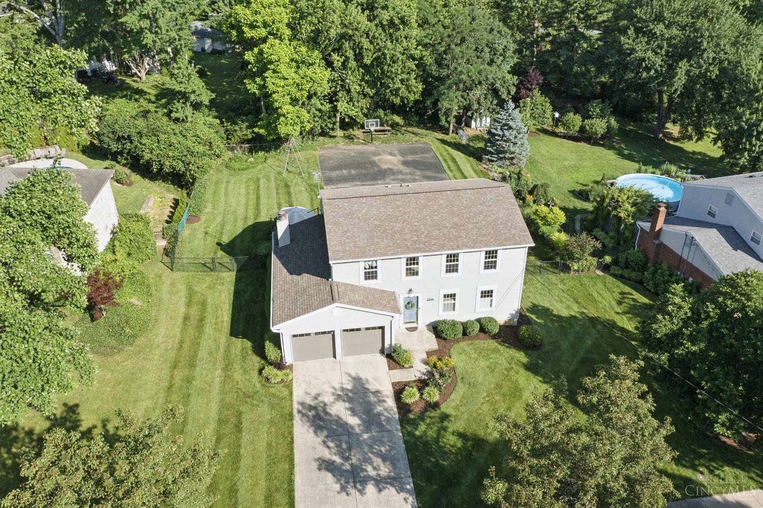 Property Photo: 2555 Meadowmar Lane OH 45230