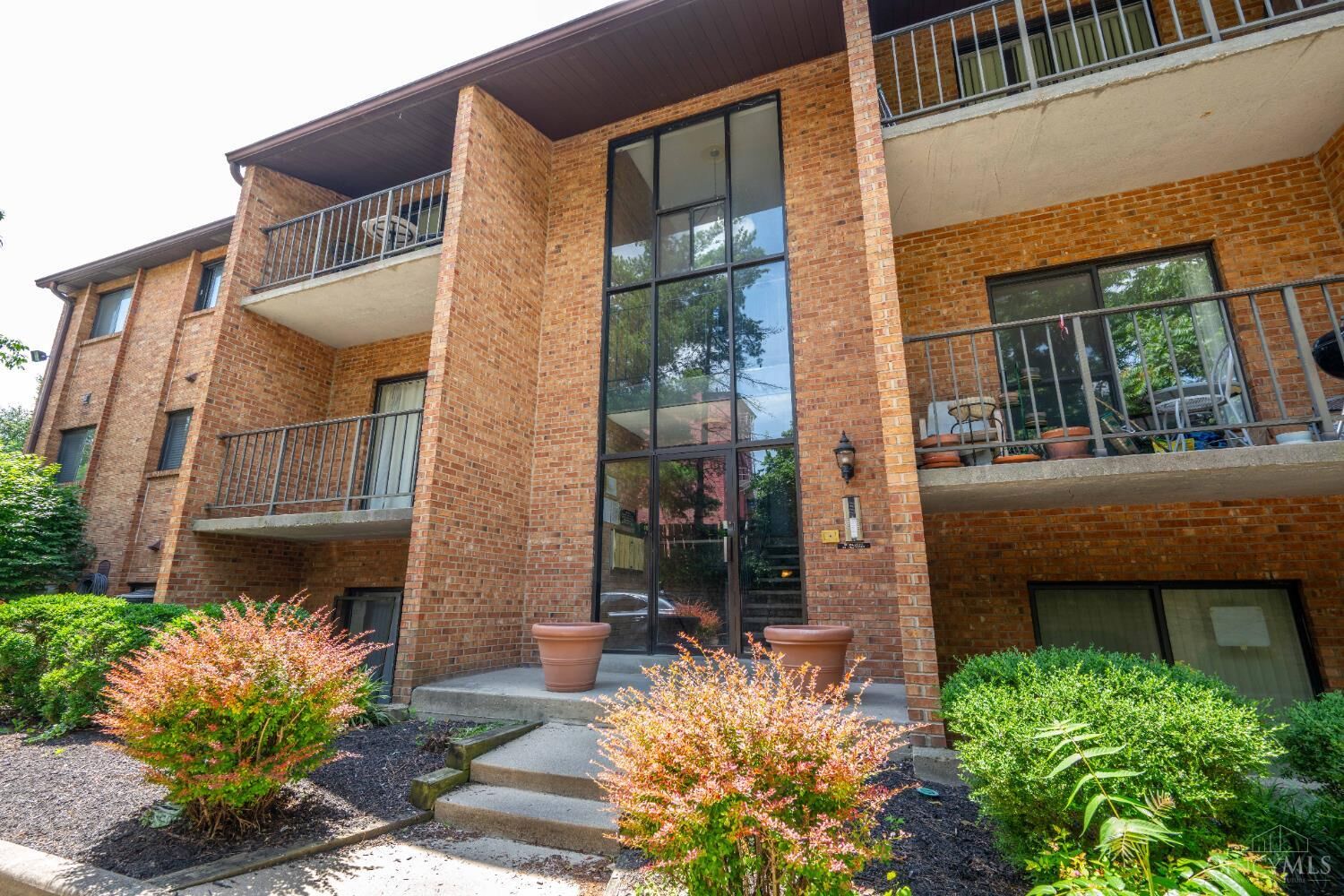 Property Photo: 518 Riddle Road OH 45220