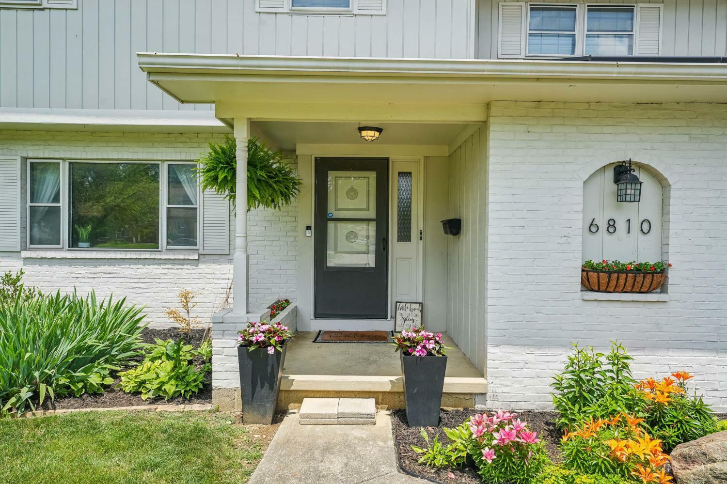 Property Photo: 6810 Prior Place OH 43068