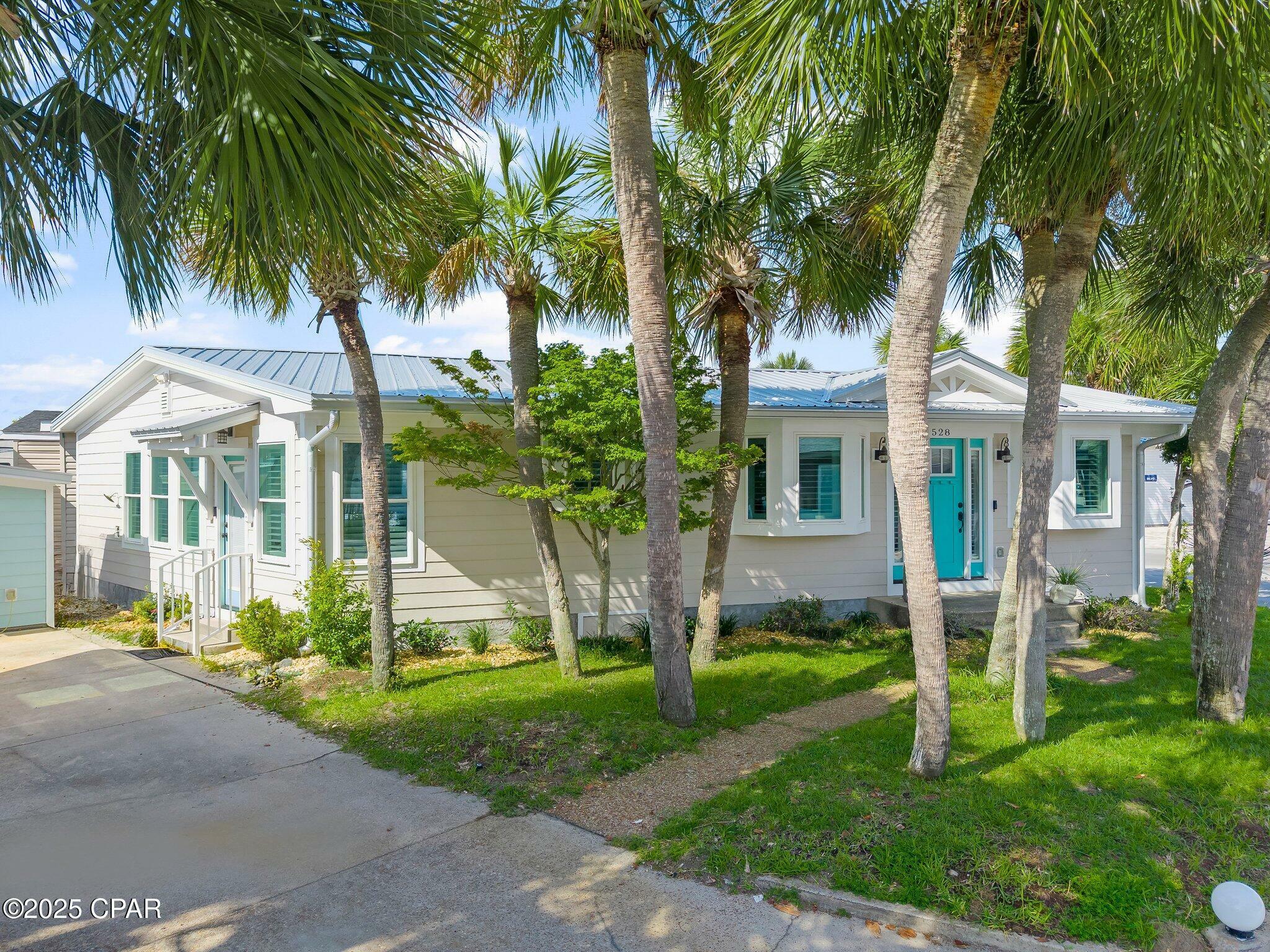 Property Photo: 528 Venture Boulevard FL 32408