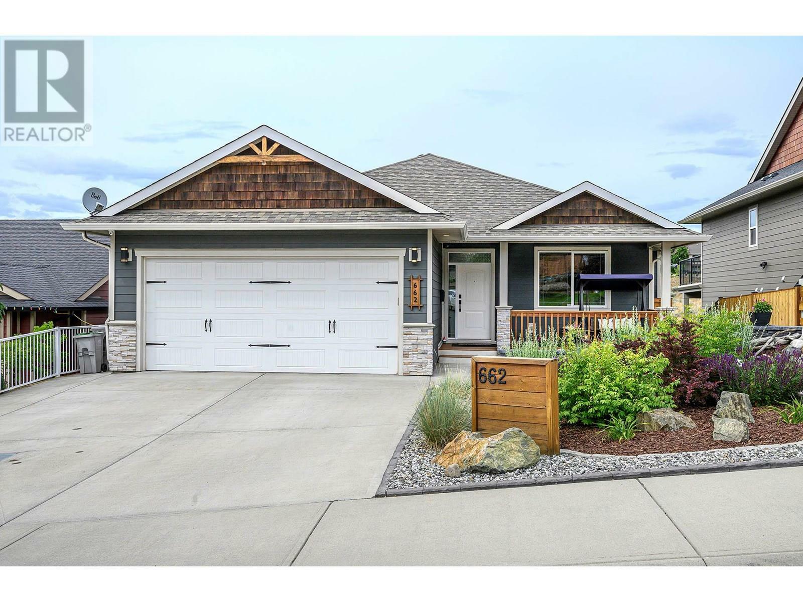 662 Monarch Drive  Kamloops BC V2E 0B1 photo