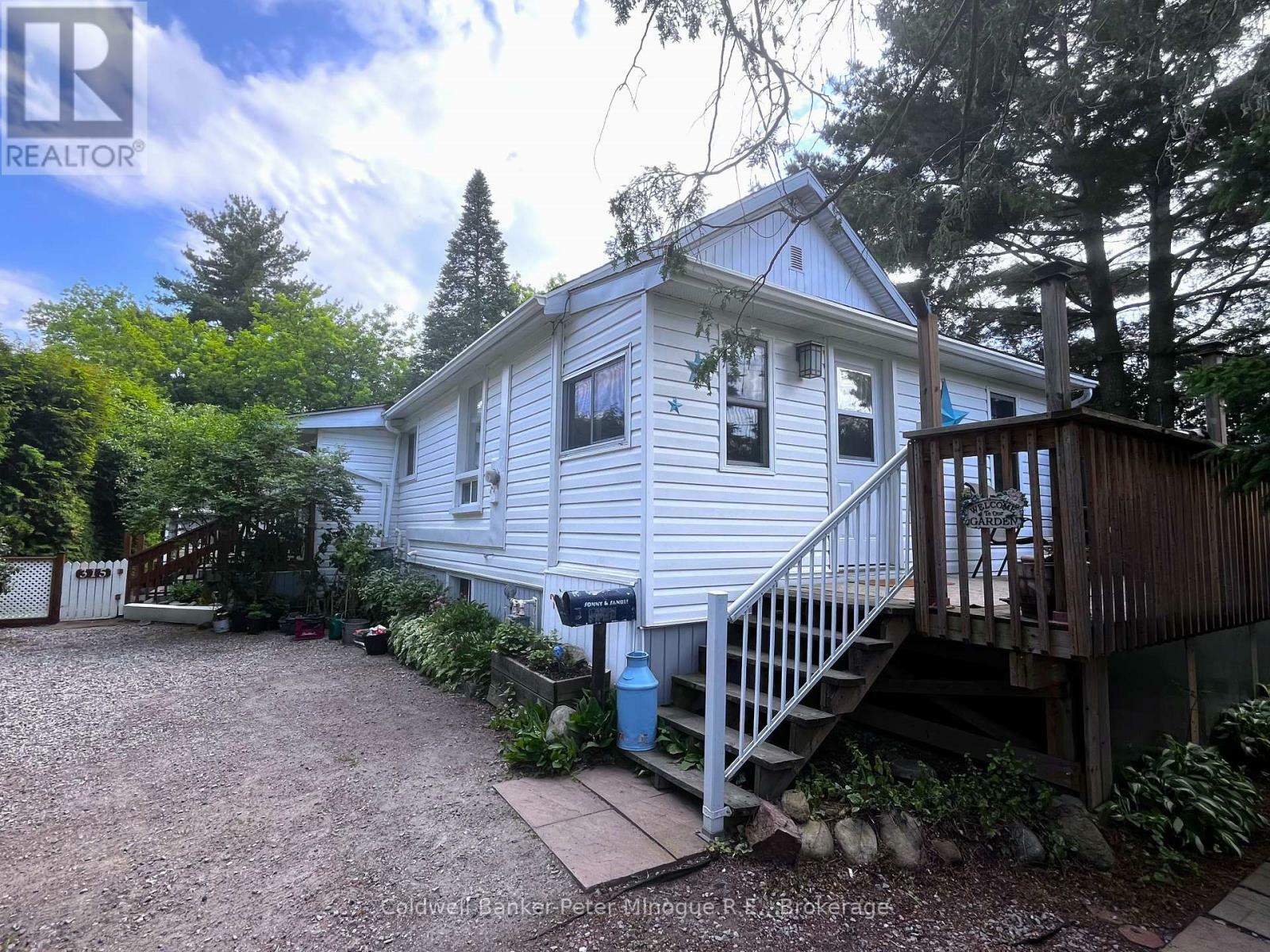 Property Photo: 315 Dudley Avenue ON P1B 7A4