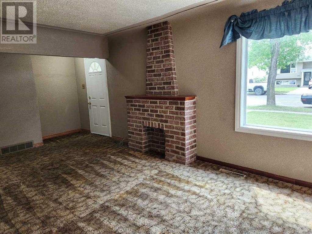 Property Photo: 5406 45 Street AB T9V 0B9
