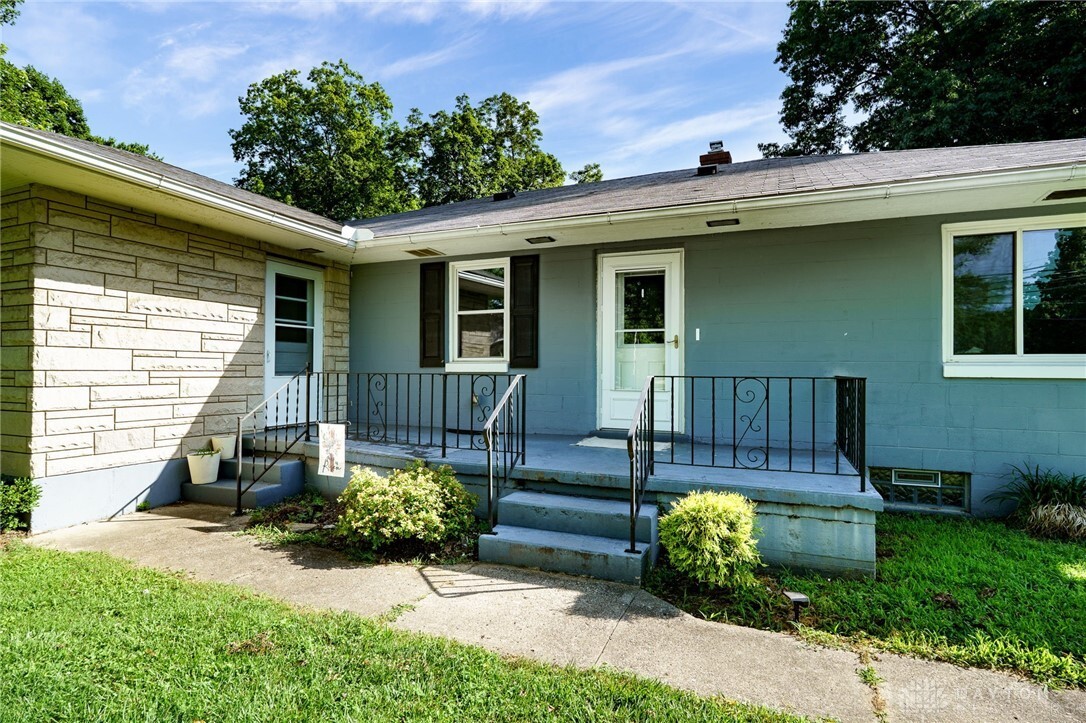 Property Photo: 732 Central Avenue OH 45005
