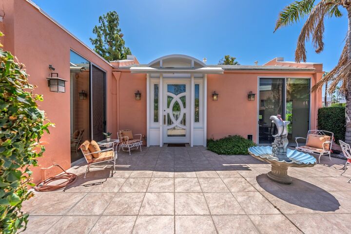 Property Photo:  47157 El Menara Circle  CA 92260 