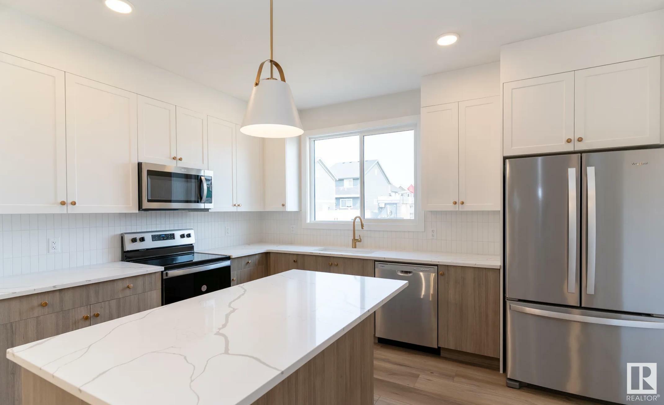 6134 Carr Road NW  Edmonton AB T5E 6Y3 photo