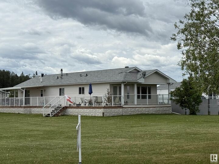 3401 Ste. Anne Trail 6  Rural Lac Ste. Anne County AB T0E 0A1 photo