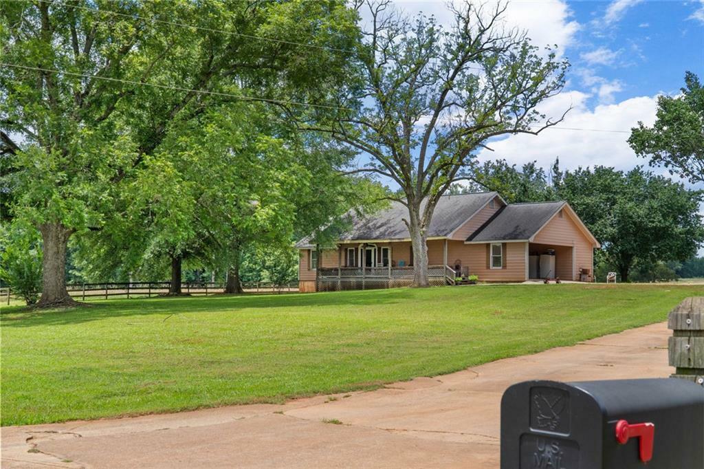 Property Photo:  1013 Amber Stapp Studdard Road  GA 30025 