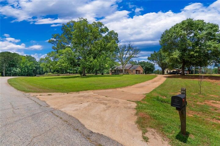 Property Photo:  1013 Amber Stapp Studdard Road  GA 30025 
