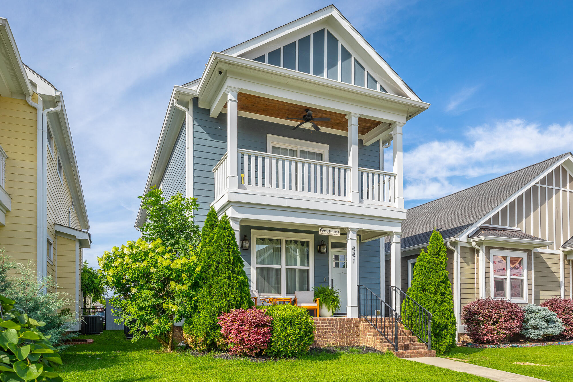 Property Photo: 661 E 16th Street TN 37408