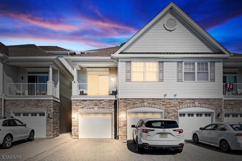 6 Elston Ct  Wanaque Boro NJ 07420 photo