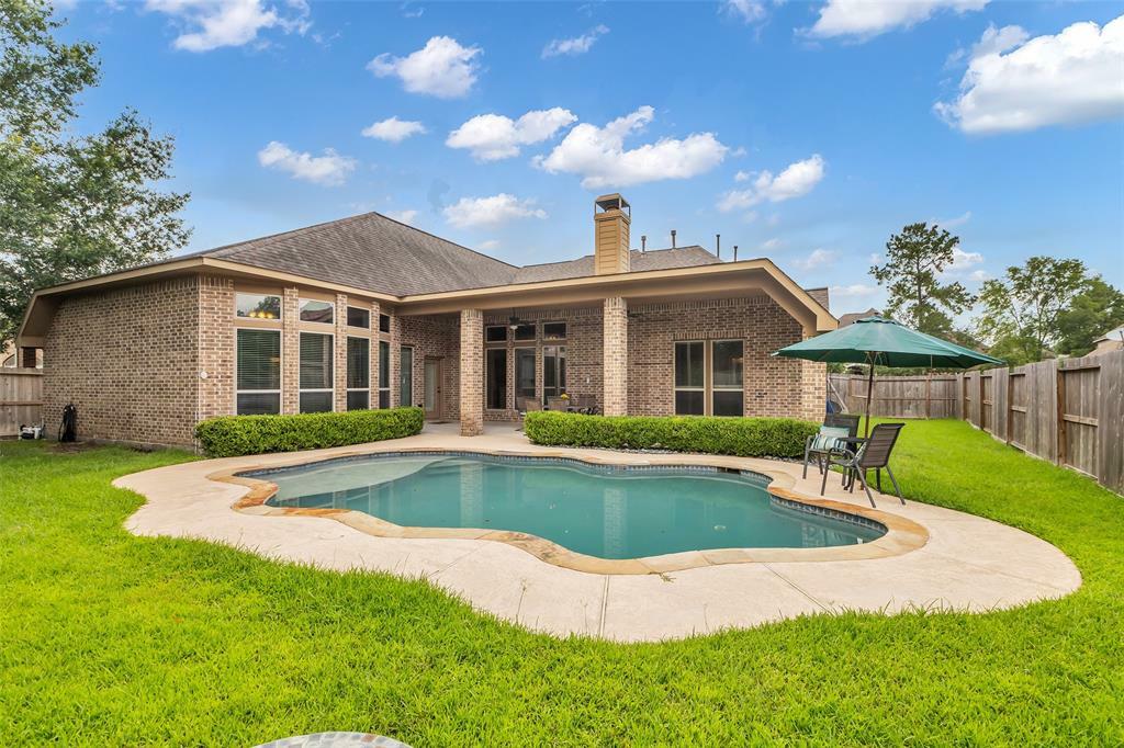 Property Photo: 2206 Chelsea Creek Lane TX 77386