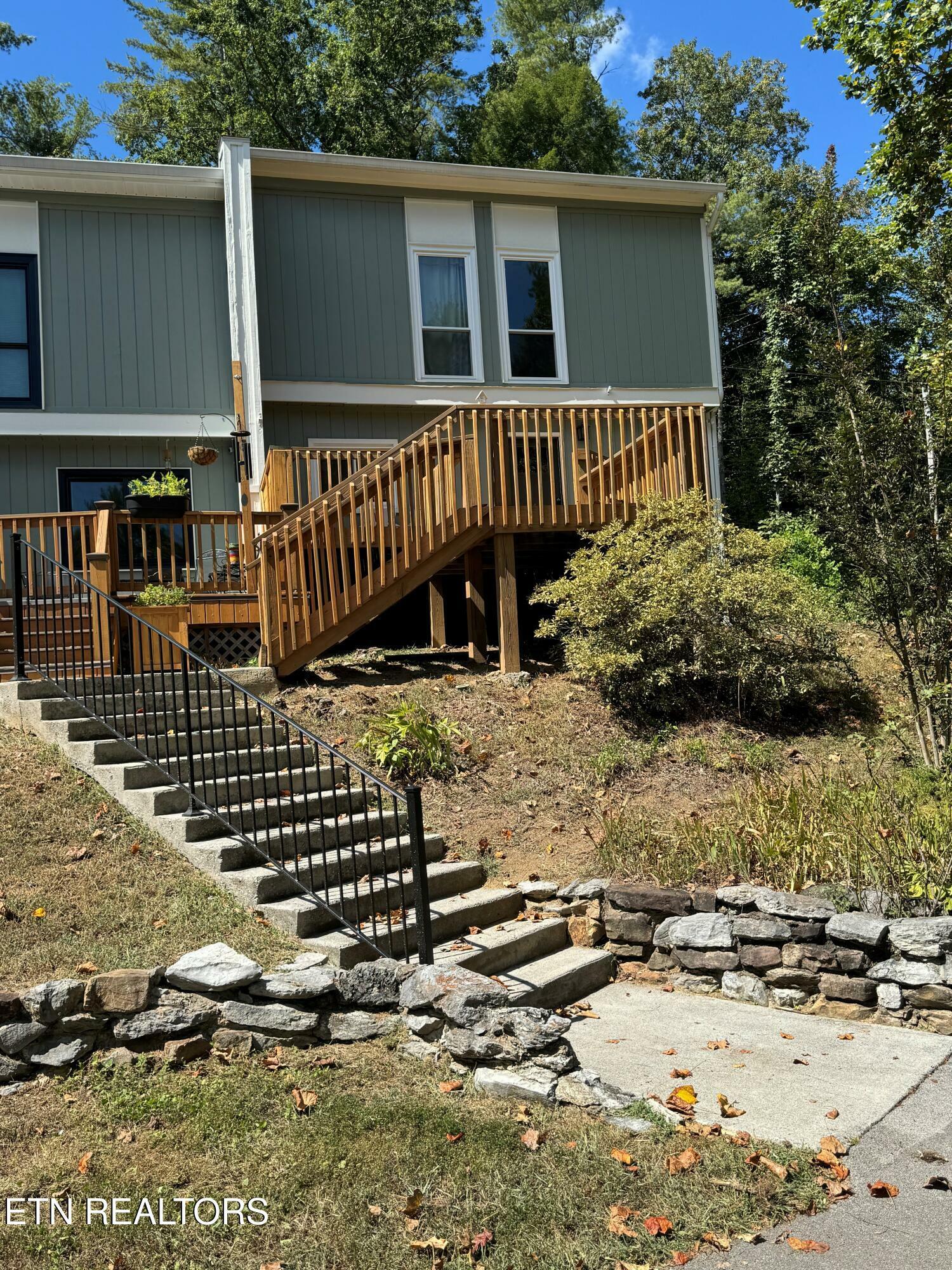 Property Photo: 815 Hunters Run Unit 1 TN 37882