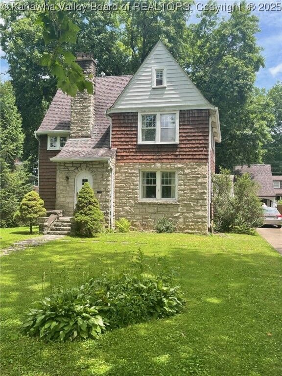 4008 Staunton Avenue SE  Charleston WV 25304 photo