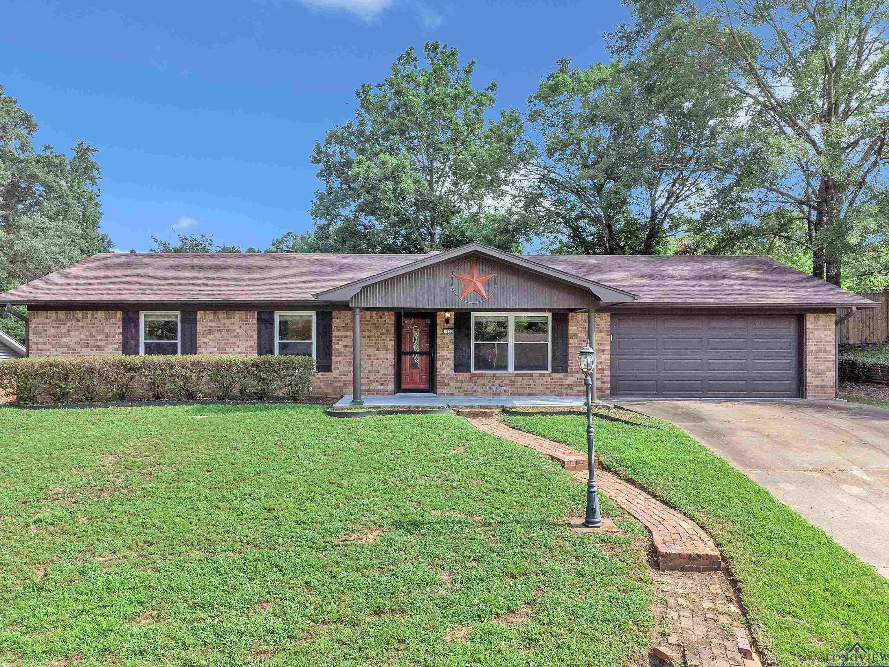 1702 Eastwood St.  Longview TX 75604 photo