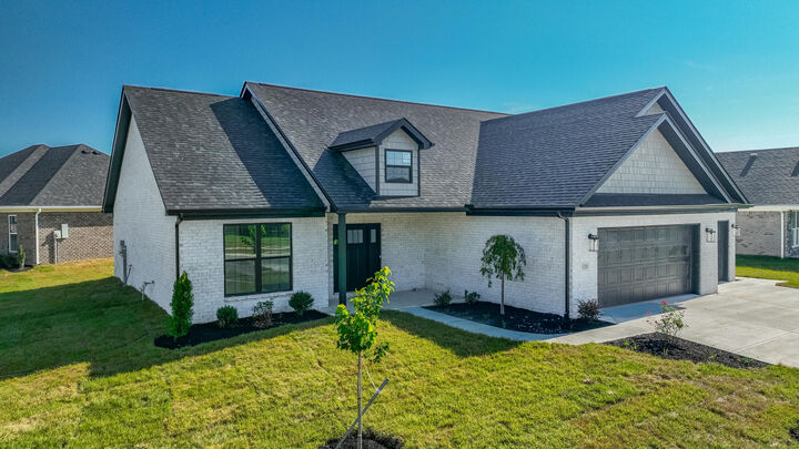 Property Photo:  520 Chickasaw Drive  KY 40475 