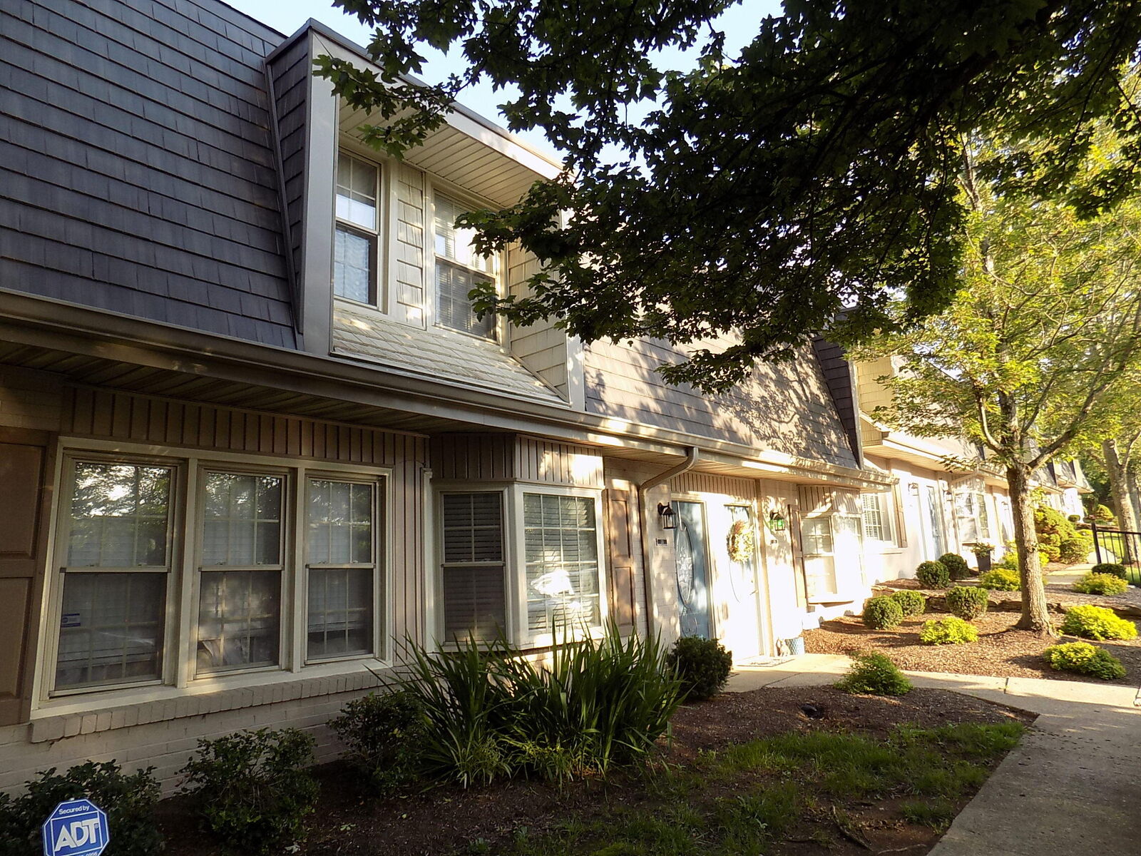 Property Photo:  131 Regency Point Path  KY 40503 