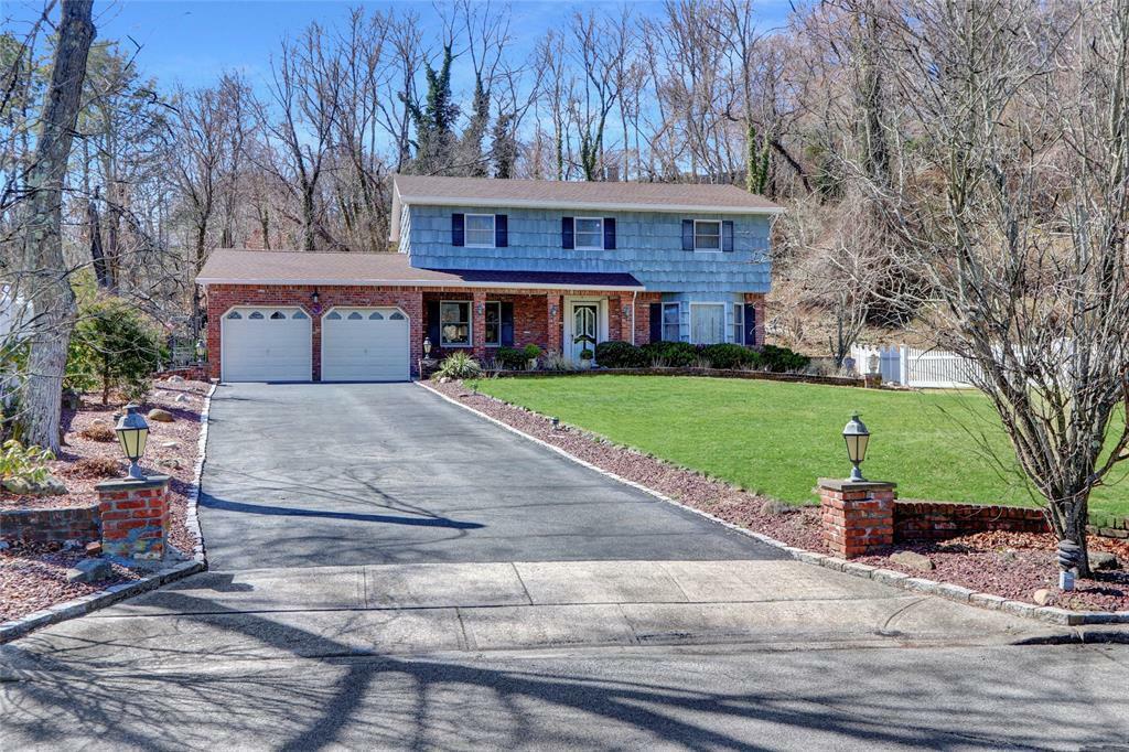 Property Photo: 3 New Jersey Court NY 11746