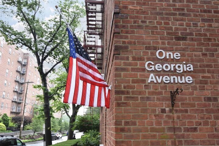 1 Georgia Avenue 3E  Bronxville NY 10708 photo