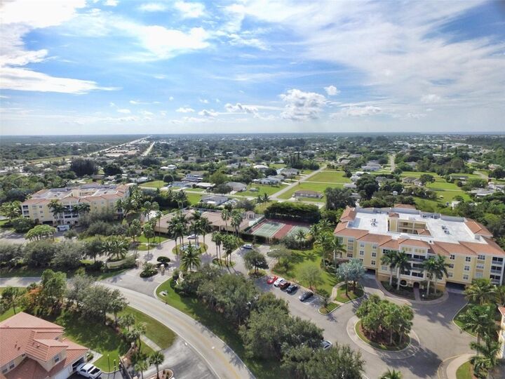 Property Photo: 255 West End Drive 1412 FL 33950