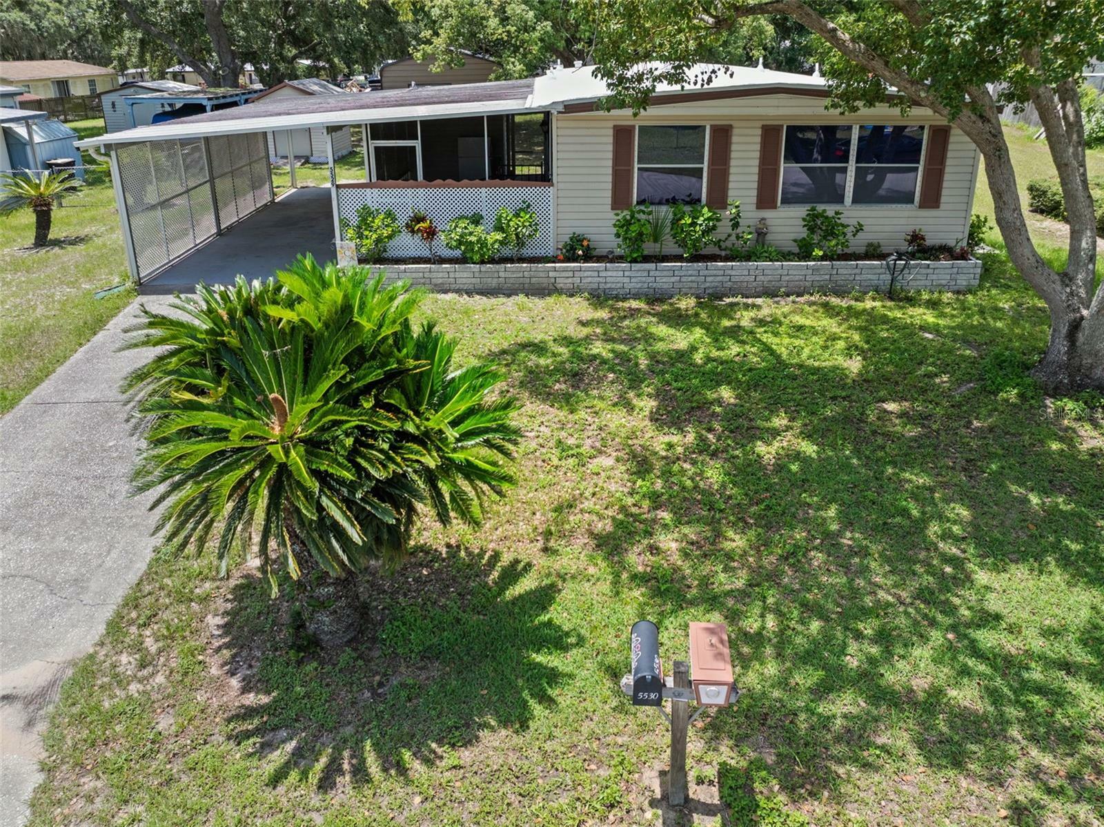Property Photo:  5529 Golden Gate Boulevard  FL 33868 