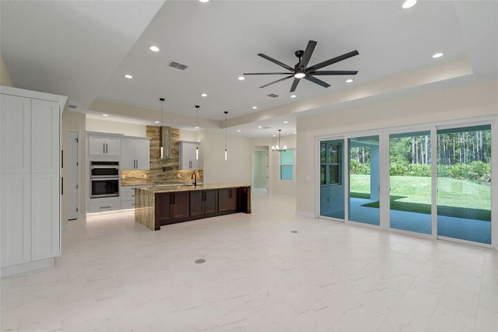 Property Photo: 10 Dial Avenue FL 32713