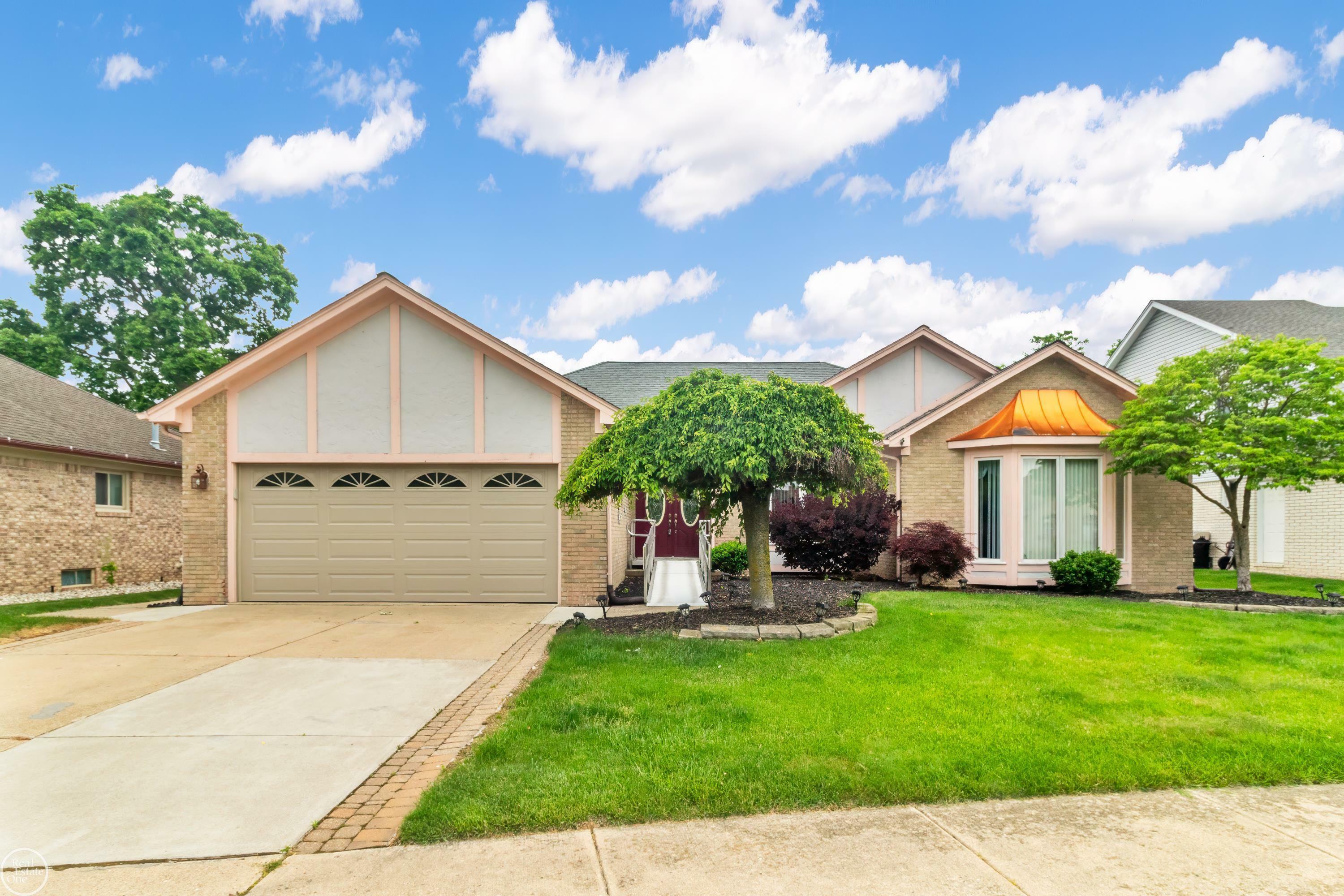 52225 Bryan Michael Drive  Macomb MI 48042 photo