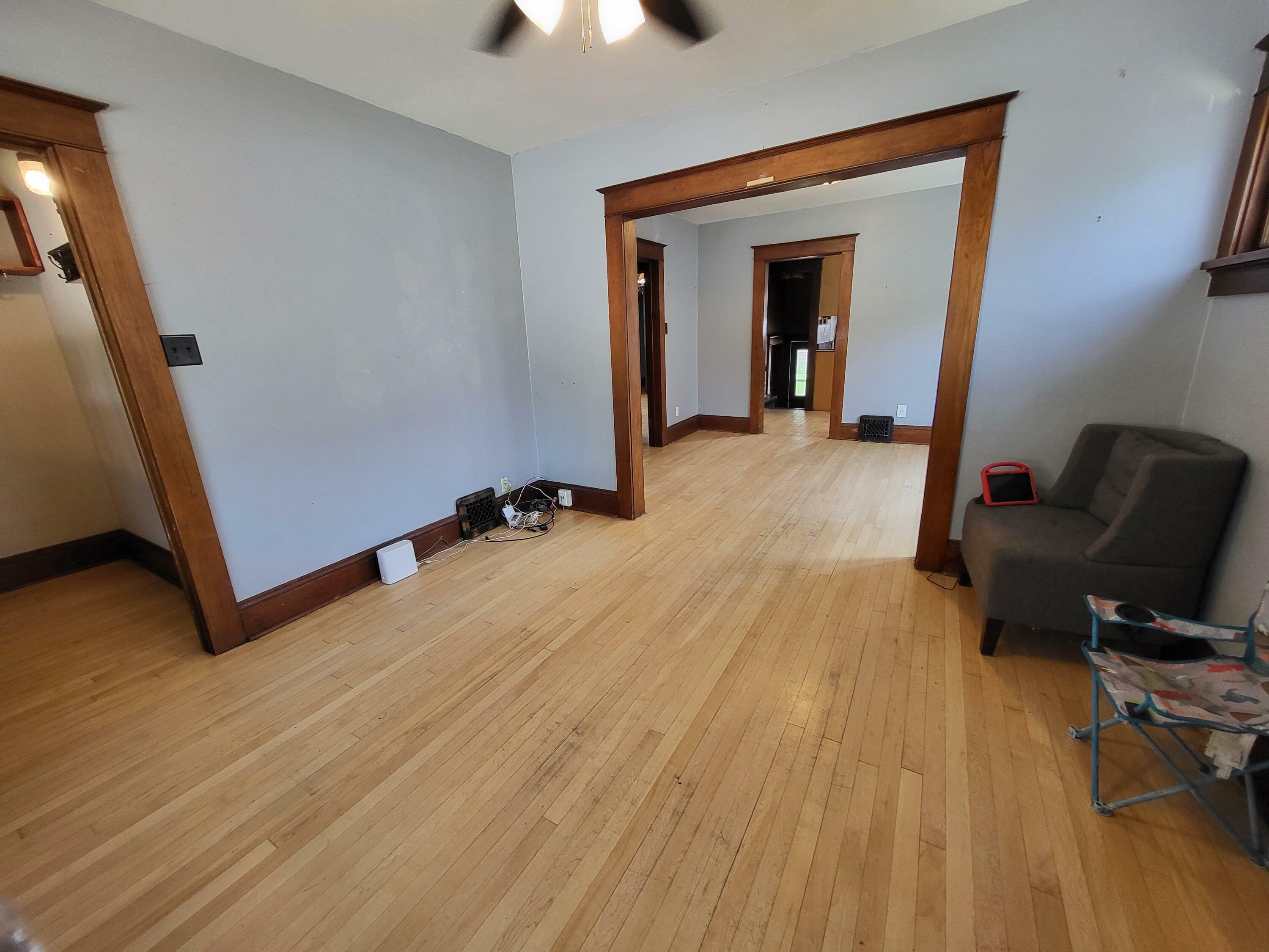 Property Photo:  2512 S 84th St  WI 53227 