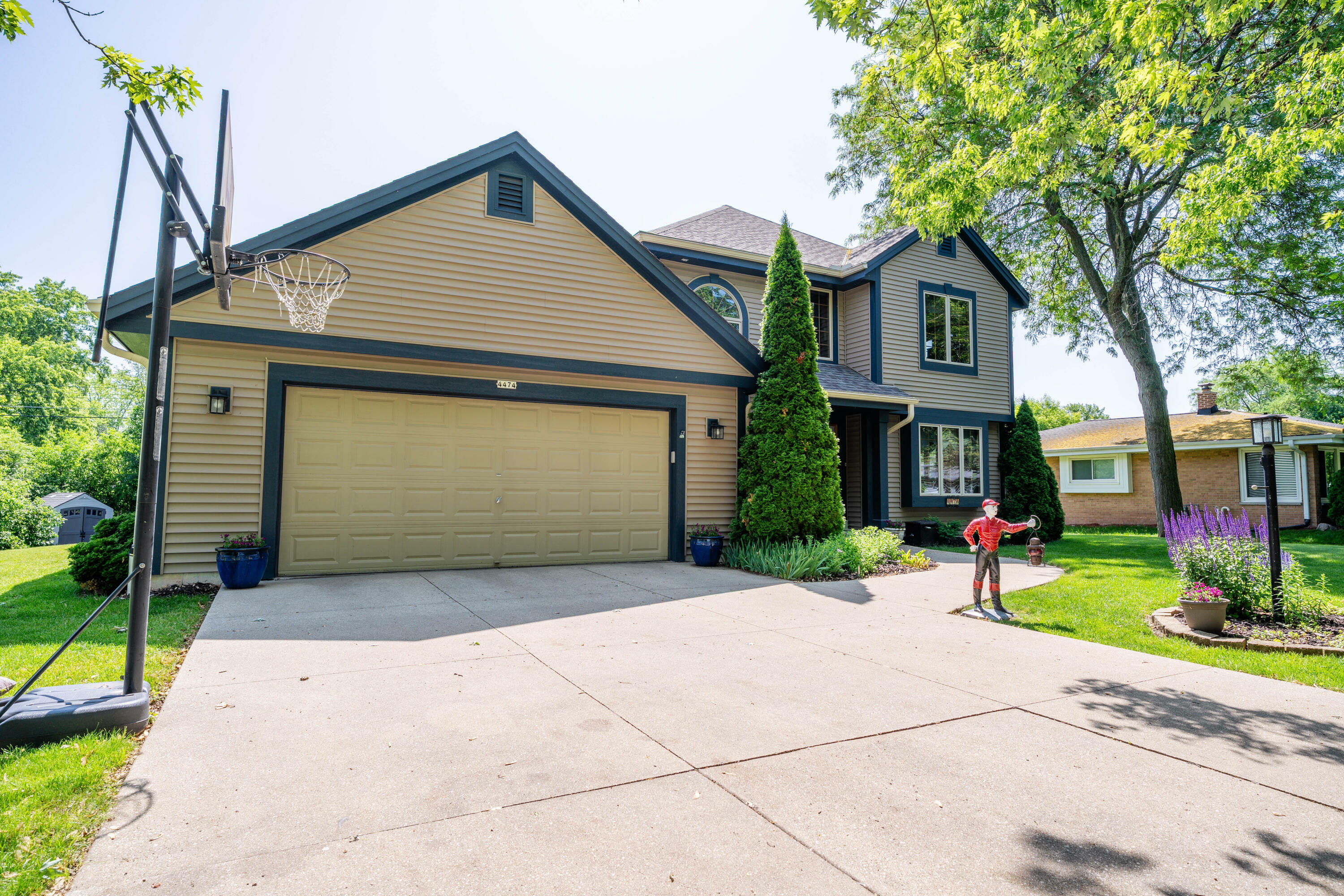 Property Photo: 4474 N 107th St WI 53225