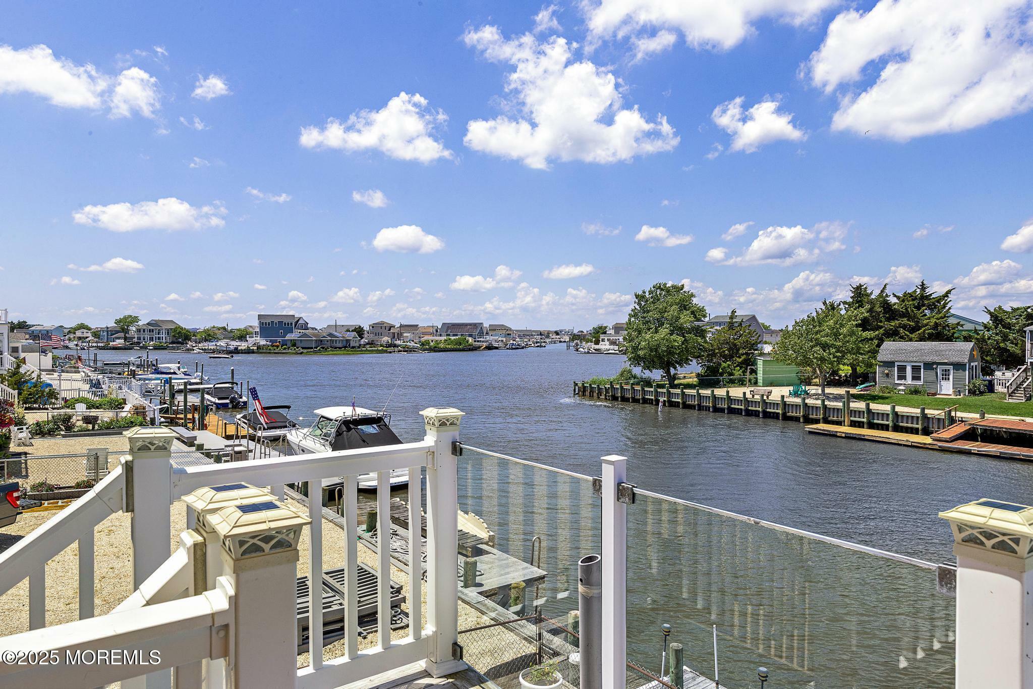 Property Photo:  118 S Binnacle Drive  NJ 08087 