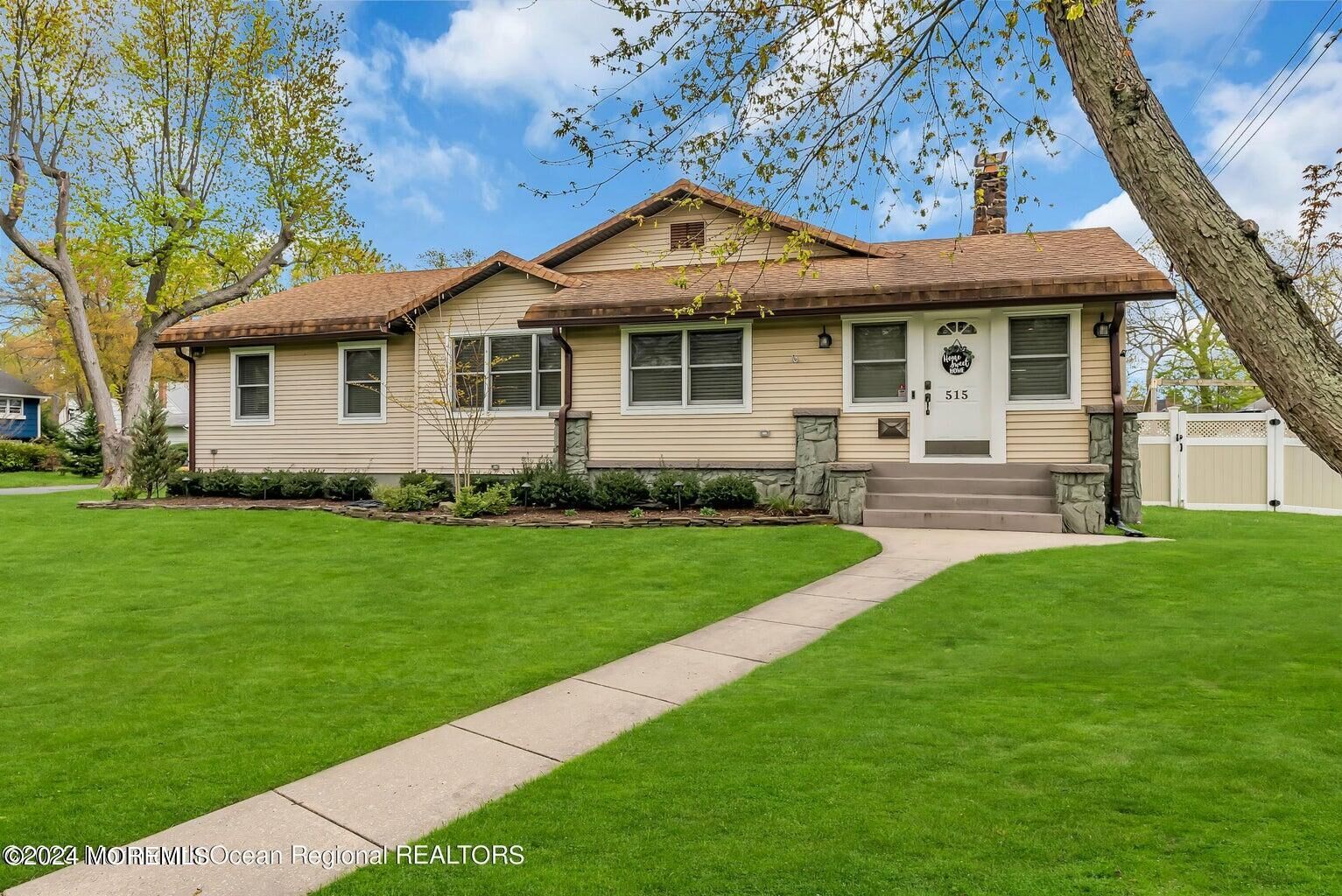 Property Photo:  515 Monmouth Road  NJ 07711 