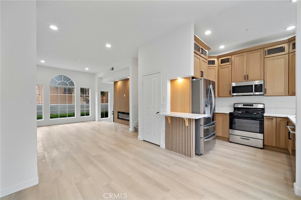 Property Photo: 18 Crivelli Aisle CA 92606