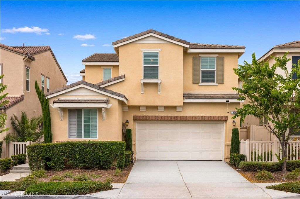 Property Photo: 11628 Solaire Way CA 91710