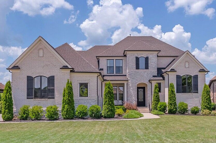 Property Photo: 4512 Marymont Springs Blvd TN 37128