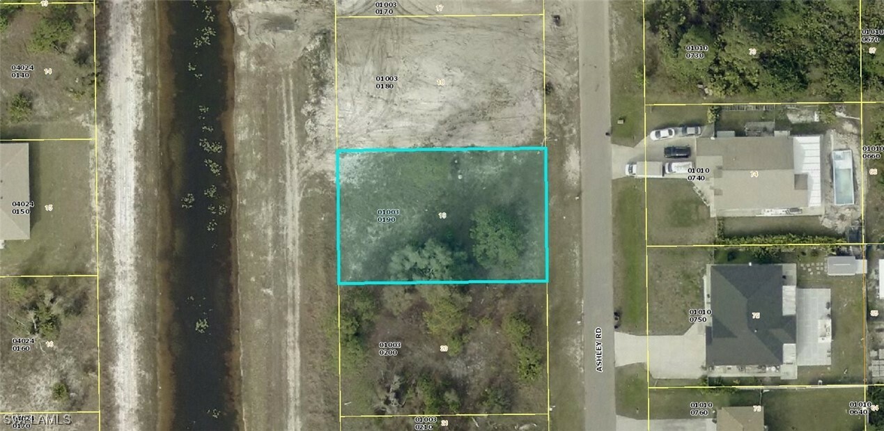Property Photo: 738 Ashley Road FL 33974