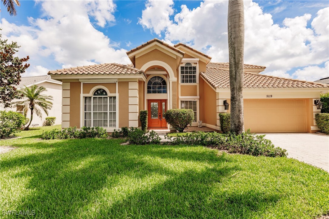 5119 Harrogate Court  Naples FL 34112 photo