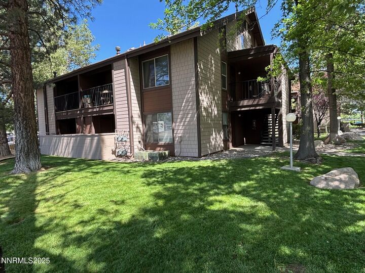 Property Photo:  1465 E Peckham Lane  NV 89502 