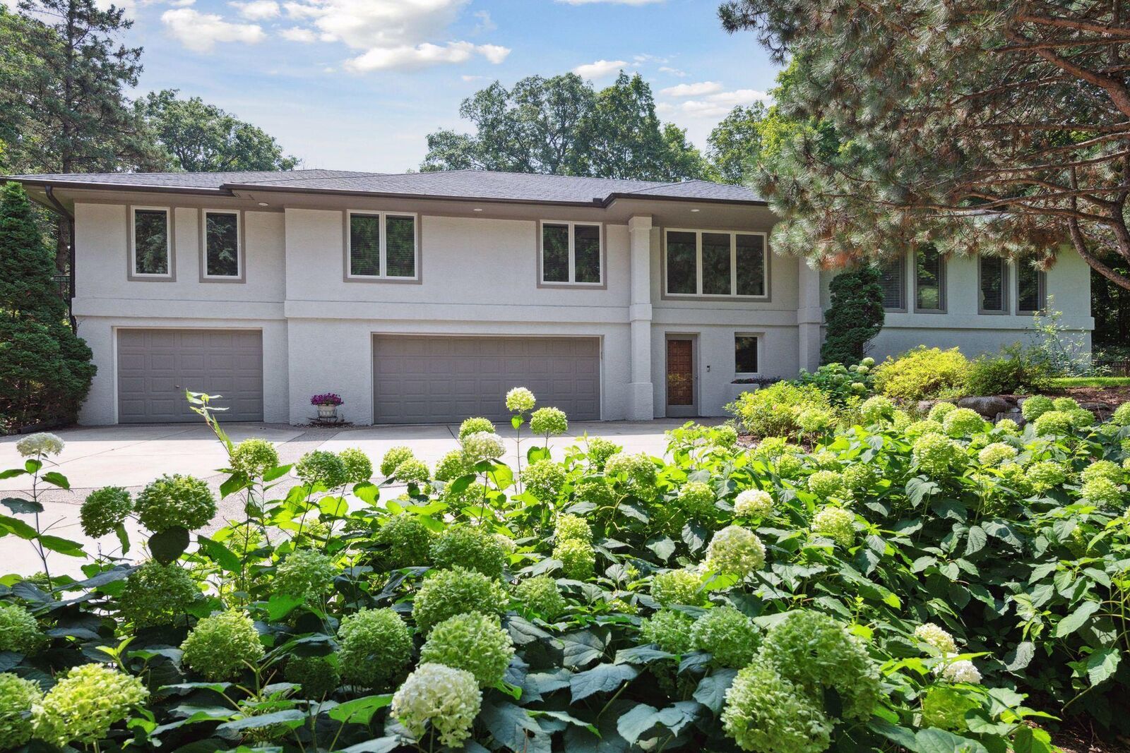 Property Photo:  28125 Boulder Circle  MN 55331 