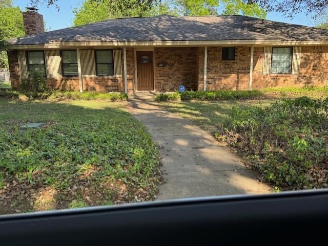 Property Photo: 1006 Denmark Street TX 75050