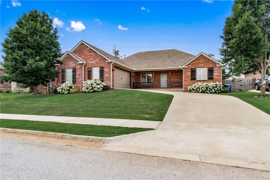 5902 SW Knotty Pine Road  Bentonville AR 72713 photo