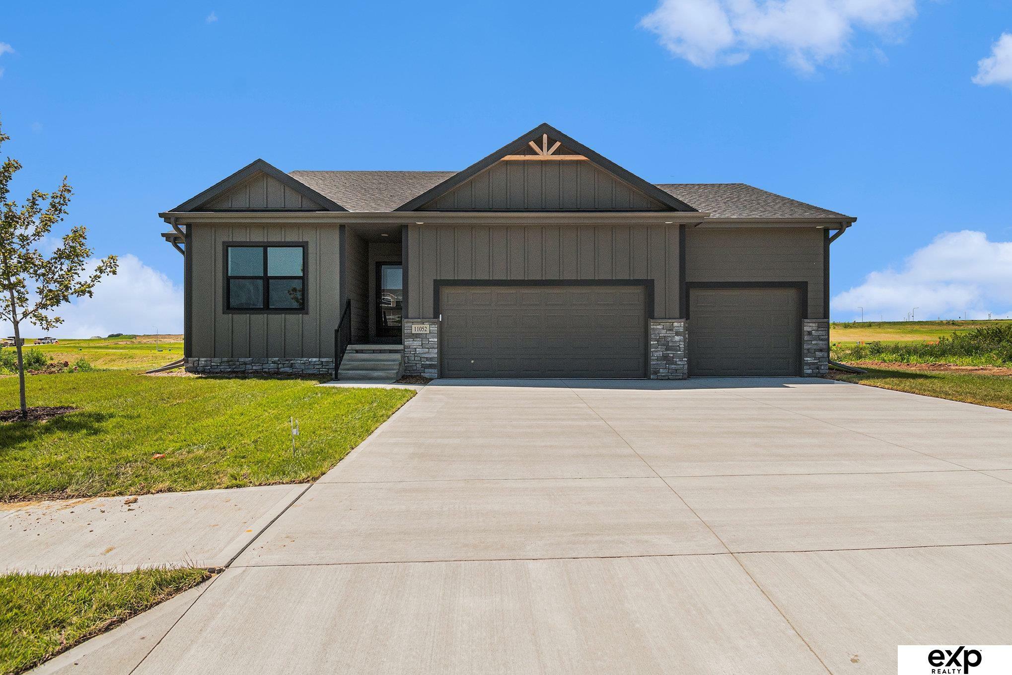 11052 S 218 Street  Gretna NE 68028 photo