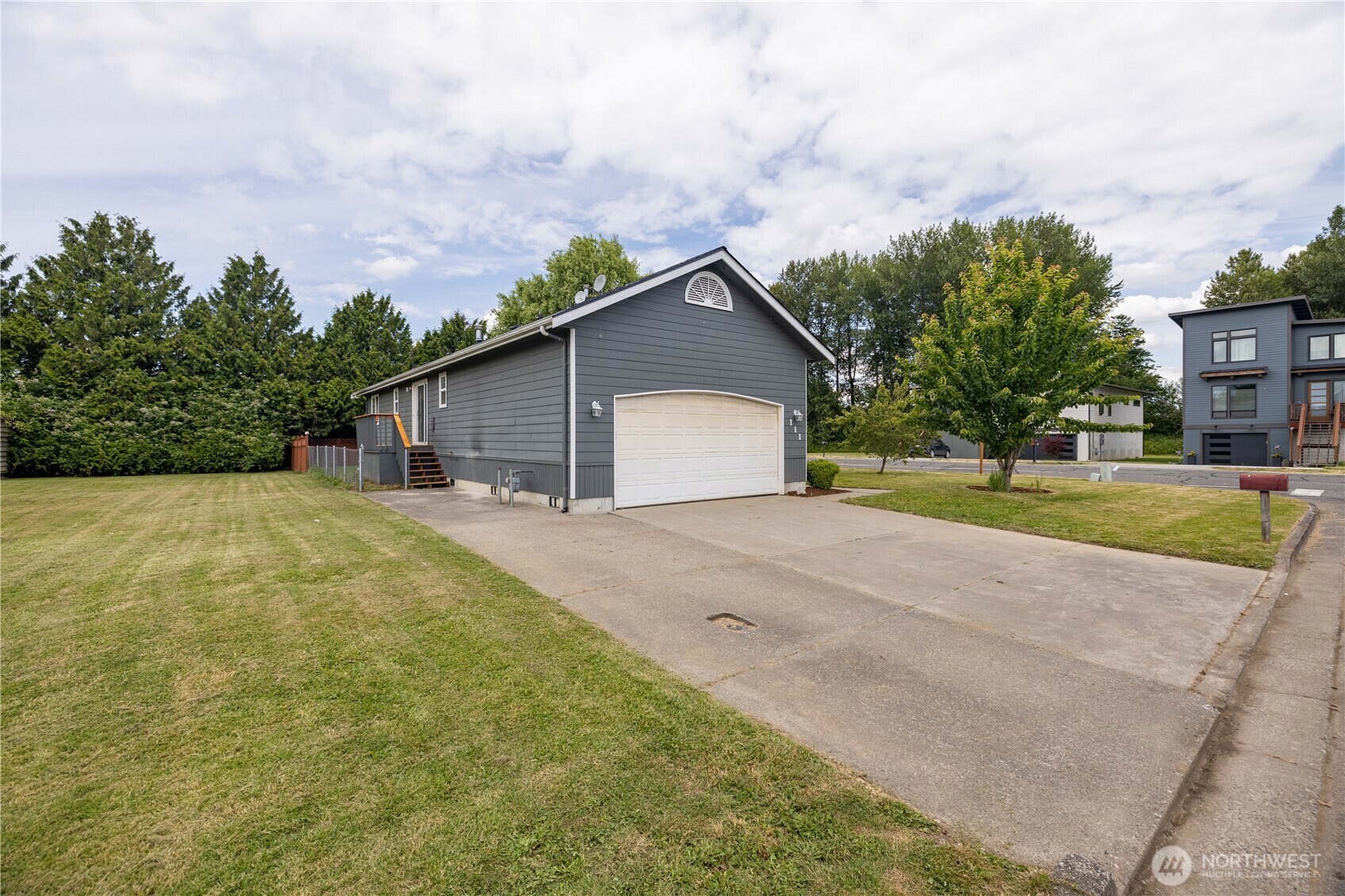Property Photo: 111 Jefferson Ct. WA 98295