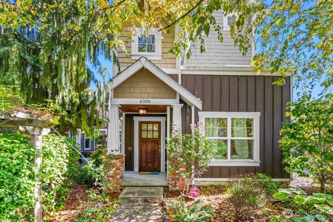 Property Photo:  6308  31st Avenue SW  WA 98126 