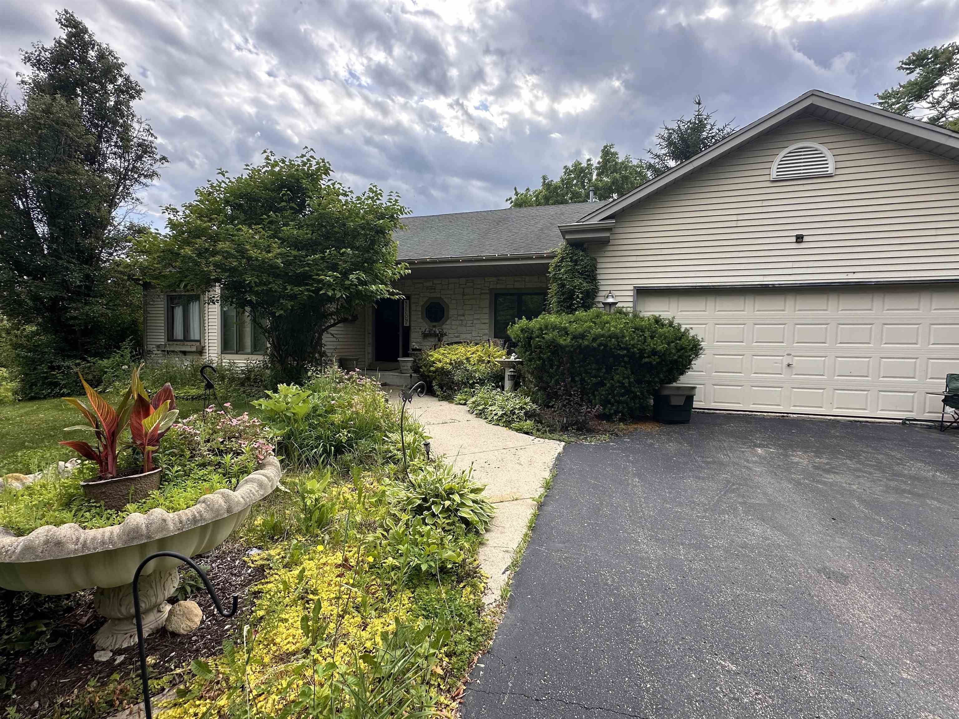 Property Photo:  N3131 Center Street  WI 53147 