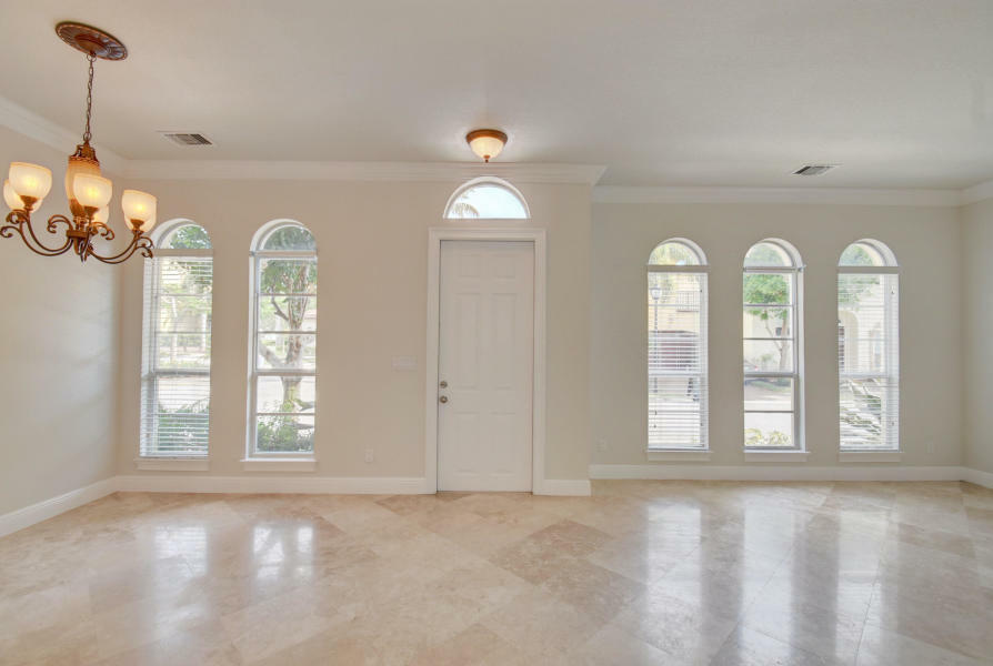 Property Photo: 81 Via Poinciana Street FL 33487