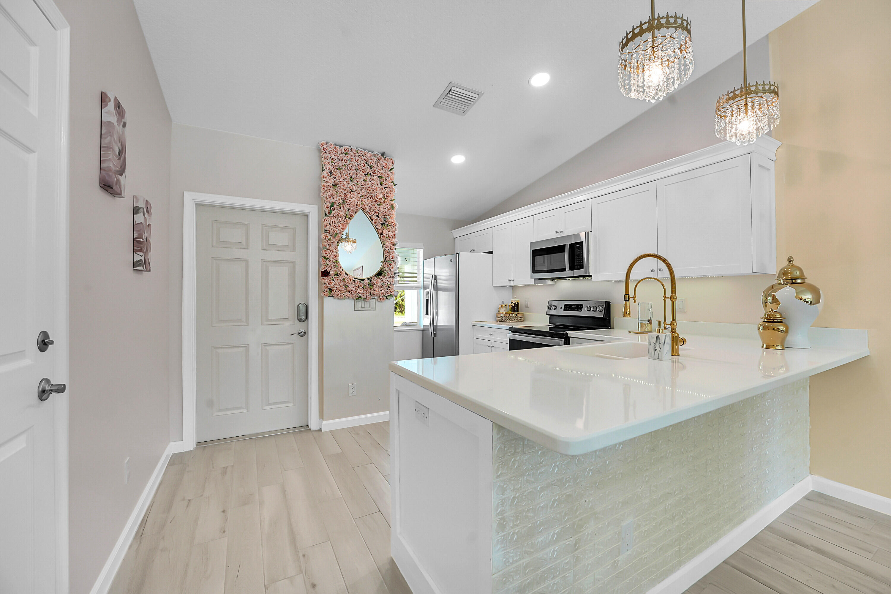 Property Photo: 5715 SE Pine Drive FL 34997