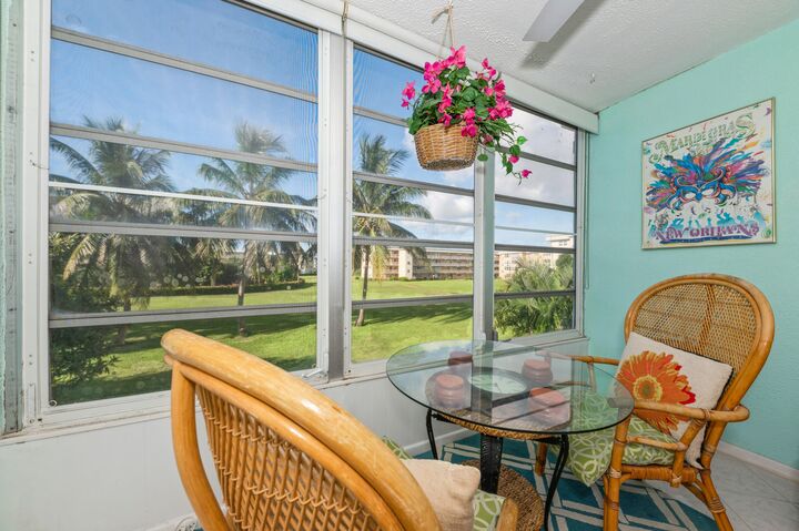 Property Photo:  230 NE 26th Avenue 213  FL 33435